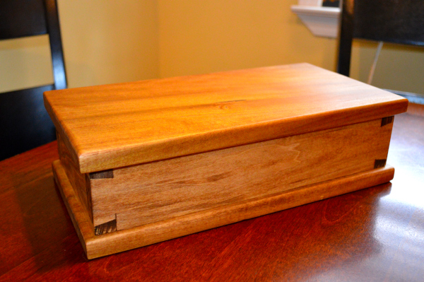 Dovetail box front
